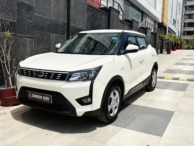 Used 2019 Mahindra XUV300 in Delhi
