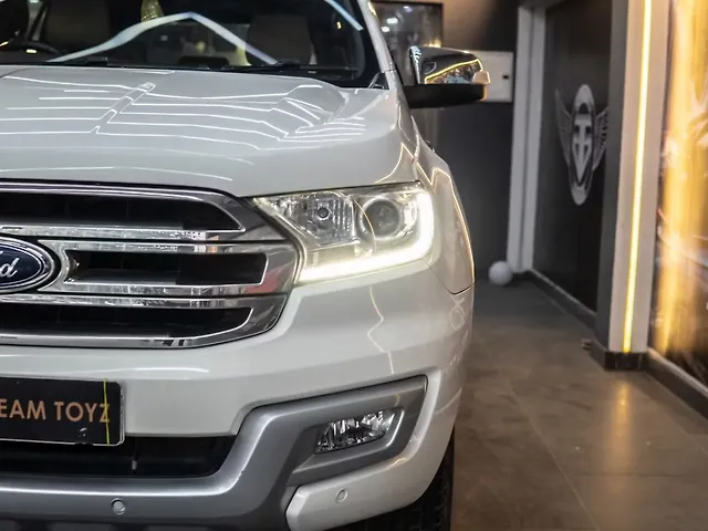Used Ford Endeavour [2016-2019] Titanium 3.2 4x4 AT in Delhi