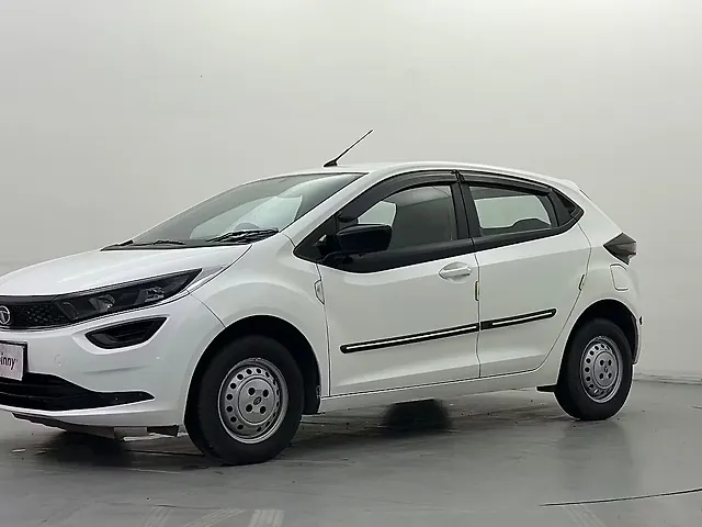 Used 2020 Tata Altroz in Delhi