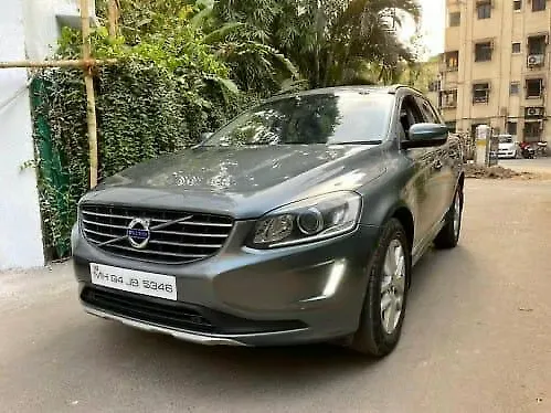 Used 2017 Volvo XC60 in Mumbai