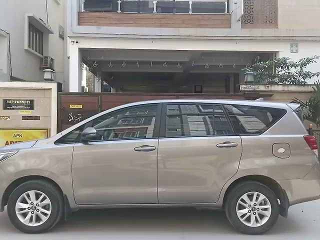 Used Toyota Innova Crysta [2020-2023] GX 2.4 7 STR in Hyderabad