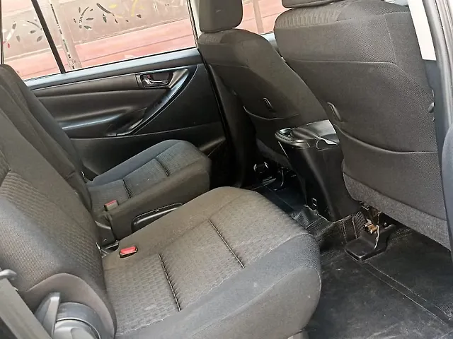 Used Toyota Innova Crysta [2020-2023] GX 2.4 7 STR in Hyderabad