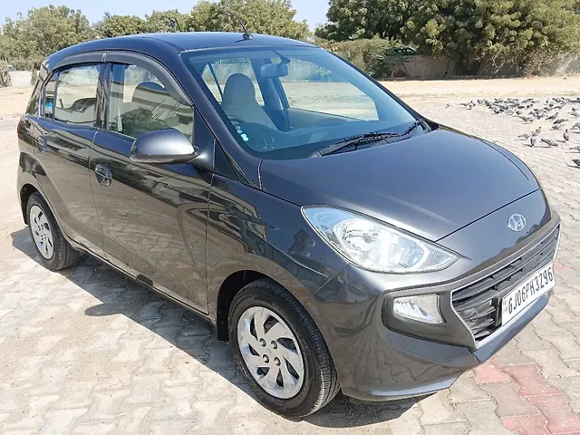 Used Hyundai Santro Magna in Ahmedabad