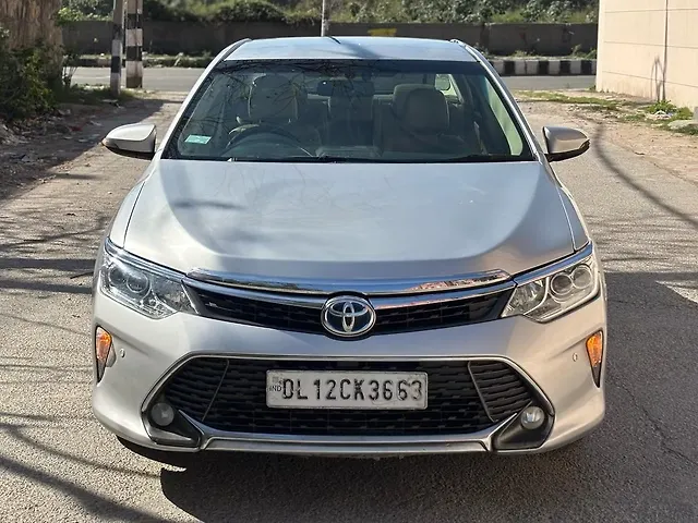 Used 2016 Toyota Camry in Delhi