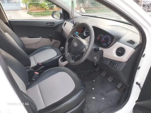 Used Hyundai Xcent [2014-2017] SX 1.1 CRDi in Hyderabad