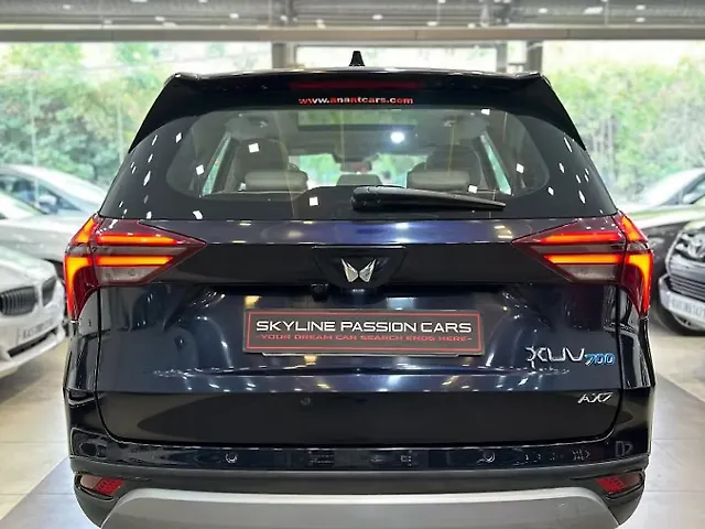 Used Mahindra XUV700 AX 7 Diesel  AT Luxury Pack 7 STR [2021] in Bangalore