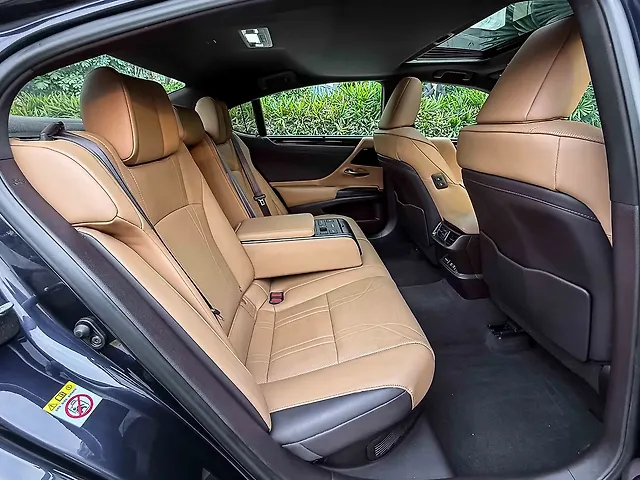 Used Lexus ES 300h Luxury [2020-2021] in Kochi