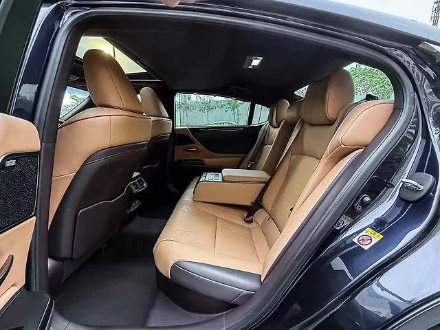 Used Lexus ES 300h Luxury [2020-2021] in Kochi