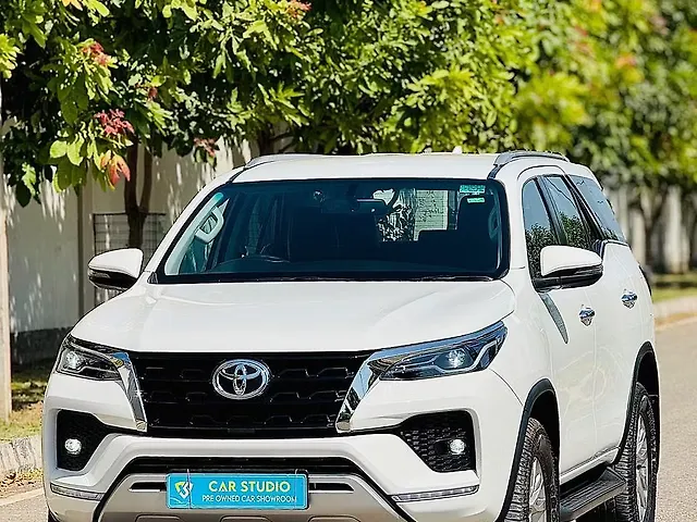 Used Toyota Fortuner 4X4 AT 2.8 Diesel in Mohali