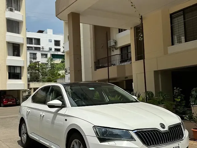 Used 2016 Skoda Superb in Pune