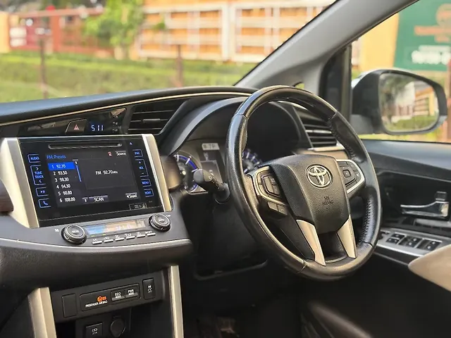 Used Toyota Innova Crysta [2016-2020] 2.4 ZX AT 7 STR in Chandigarh