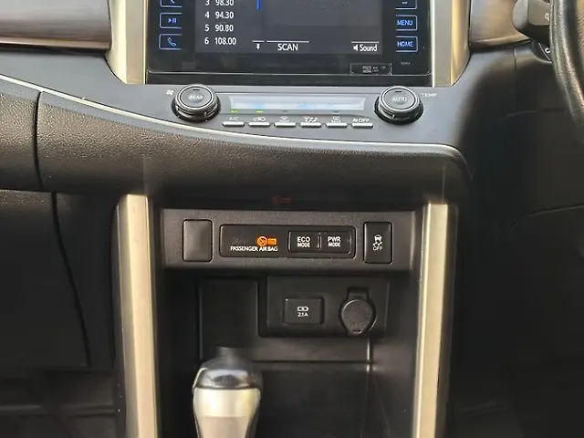 Used Toyota Innova Crysta [2016-2020] 2.4 ZX AT 7 STR in Chandigarh