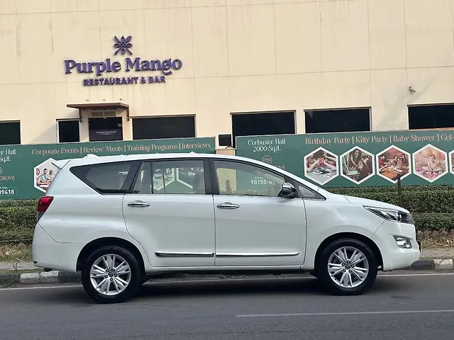 Used Toyota Innova Crysta [2016-2020] 2.4 ZX AT 7 STR in Chandigarh