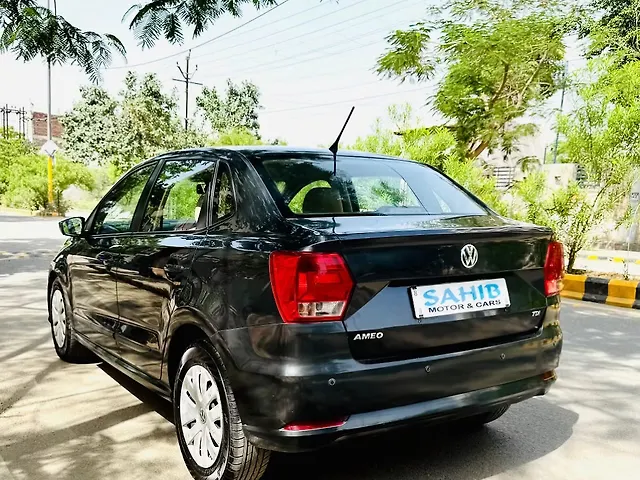 Used Volkswagen Ameo Comfortline Plus 1.5L AT (D) in Agra