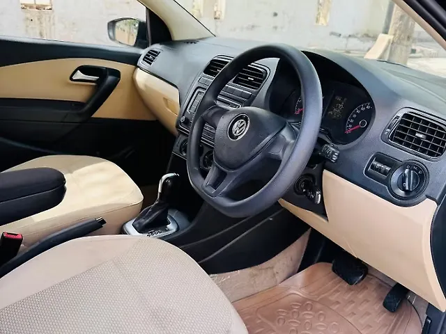 Used Volkswagen Ameo Comfortline Plus 1.5L AT (D) in Agra