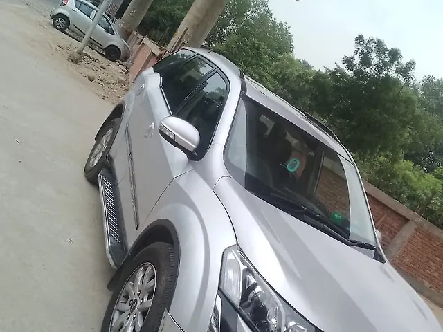 Used Mahindra XUV500 [2015-2018] W10 in Kanpur
