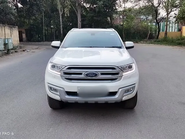 Used 2017 Ford Endeavour in Delhi