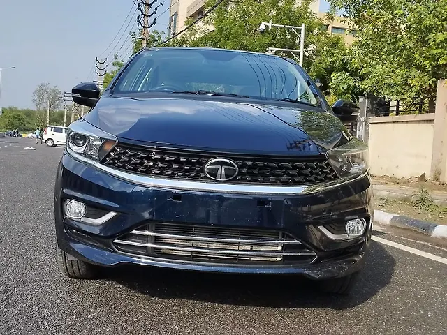 Used 2025 Tata Tigor in Delhi