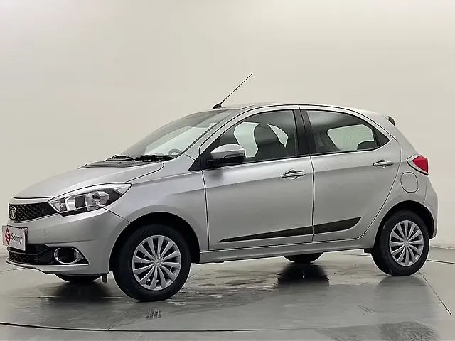 Used 2017 Tata Tiago in Delhi