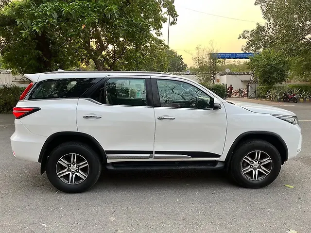 Used Toyota Fortuner [2016-2021] 2.8 4x2 MT [2016-2020] in Delhi