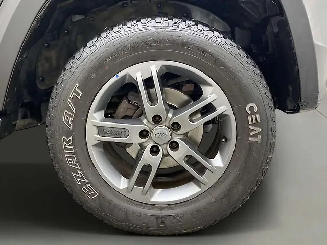 Used Mahindra Thar LX Convertible Petrol AT in Hyderabad