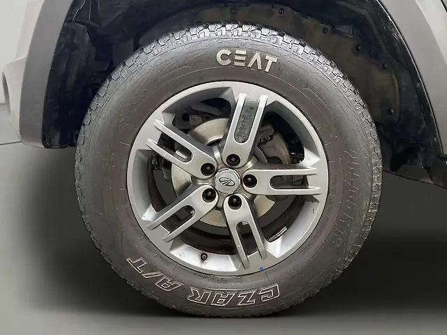 Used Mahindra Thar LX Convertible Petrol AT in Hyderabad