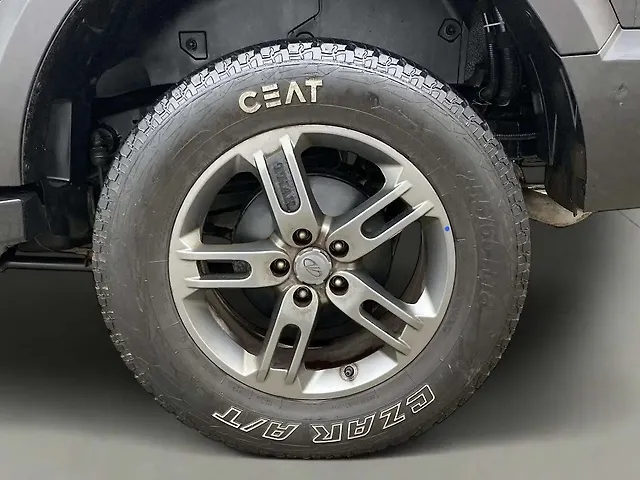 Used Mahindra Thar LX Convertible Petrol AT in Hyderabad