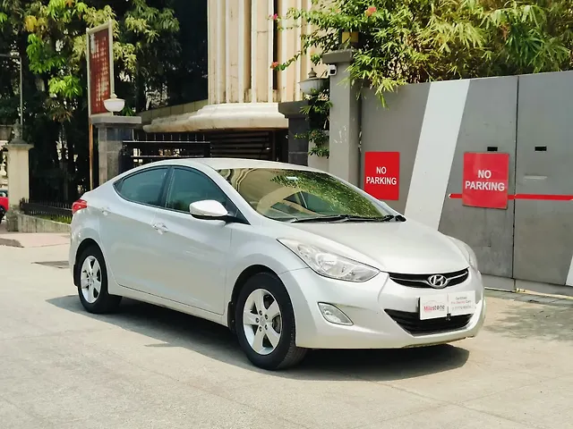 Used 2013 Hyundai Elantra in Mumbai