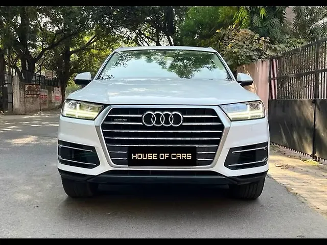 Used 2016 Audi Q7 in Delhi