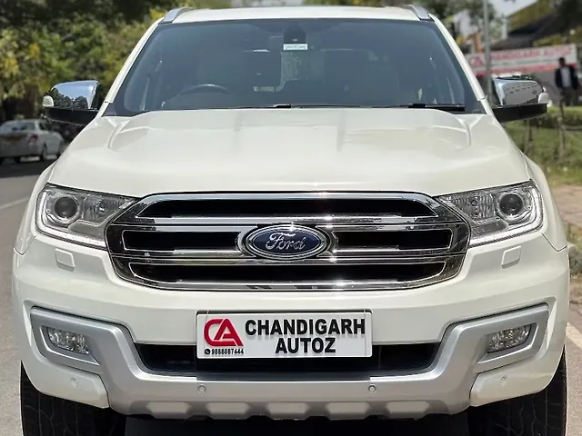 Used Ford Endeavour [2016-2019] Titanium 3.2 4x4 AT in Chandigarh