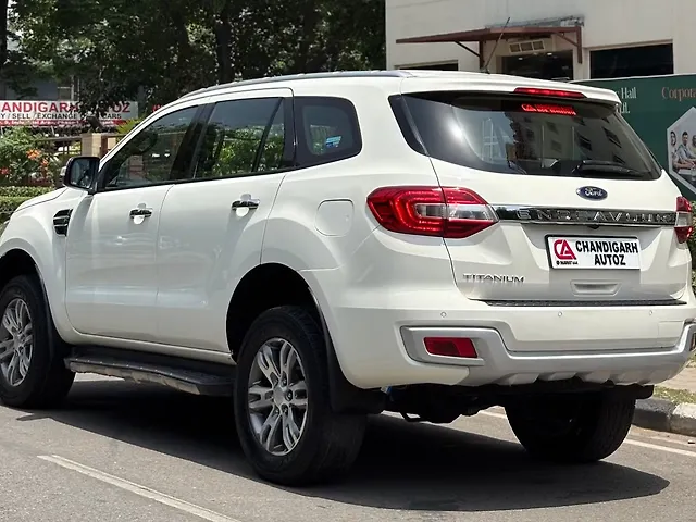 Used Ford Endeavour [2016-2019] Titanium 3.2 4x4 AT in Chandigarh