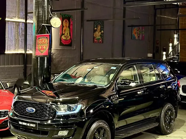 Used 2021 Ford Endeavour in Delhi