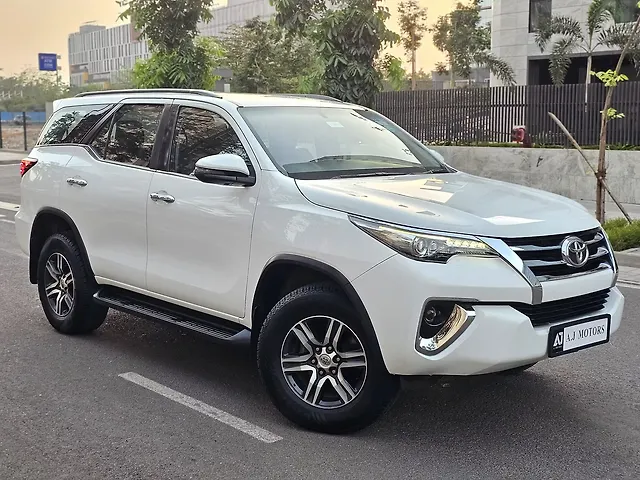 Used 2019 Toyota Fortuner in Thane