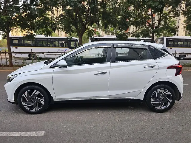 Used Hyundai i20 [2020-2023] Asta (O) 1.2 MT in Thane