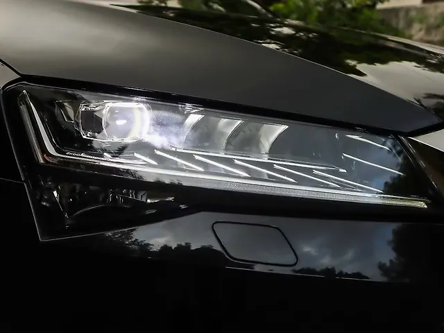 Used Skoda Superb [2024] L&K in Delhi