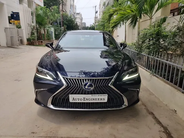 Used 2021 Lexus ES in Hyderabad
