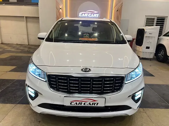 Used 2021 Kia Carnival in Hyderabad