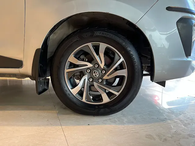 Used Toyota Innova Crysta [2016-2020] 2.4 GX 8 STR [2016-2020] in Delhi