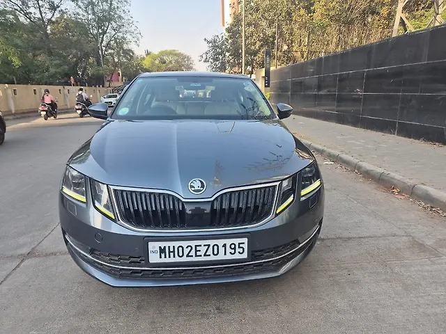 Used 2018 Skoda Octavia in Pune