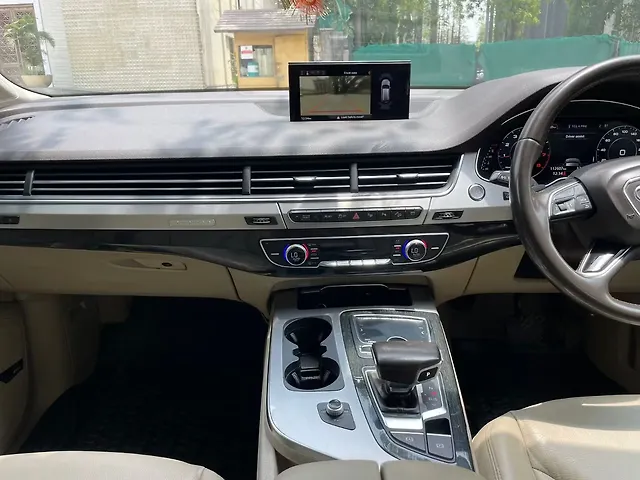 Used Audi Q7 [2015-2020] 45 TFSI Technology Pack in Delhi