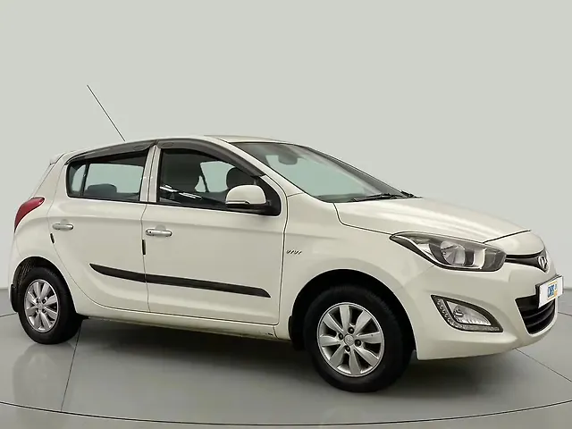 Used 2014 Hyundai i20 in Delhi