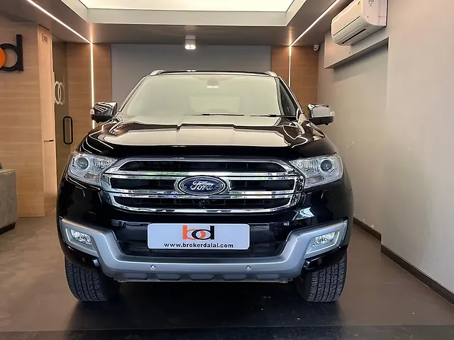 Used 2016 Ford Endeavour in Mumbai