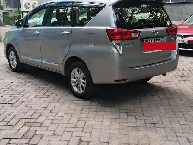 Used Toyota Innova Crysta [2016-2020] 2.4 V Diesel in Delhi