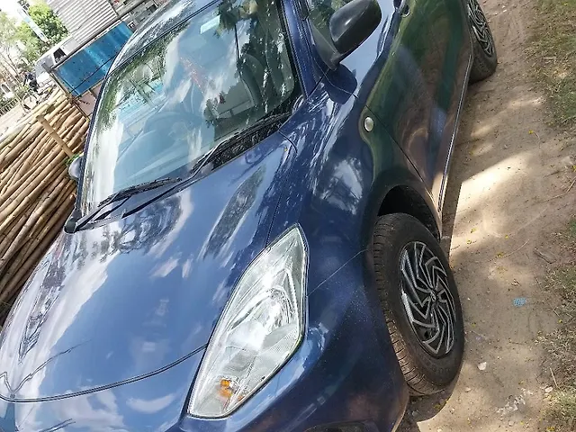 Used Maruti Suzuki Dzire [2017-2020] LXi in Kolkata