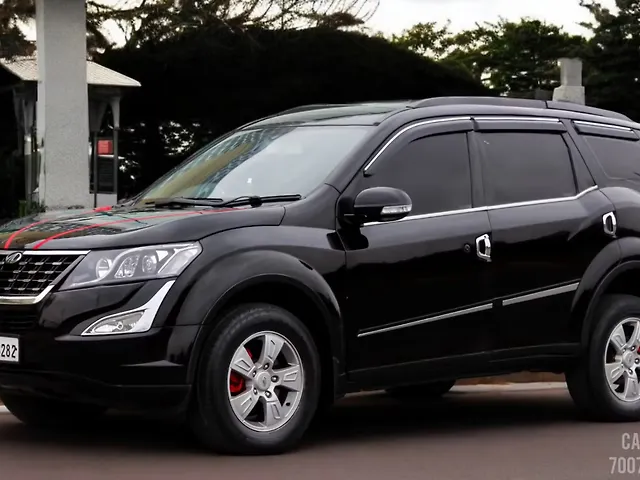 Used Mahindra XUV500 W9 [2018-2020] in Lucknow