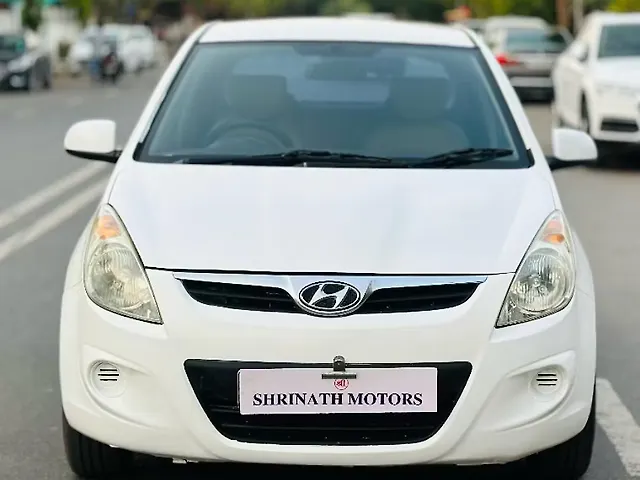 Used 2010 Hyundai i20 in Ahmedabad