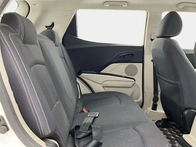 Used Mahindra XUV300 [2019-2024] W6 1.2 Petrol AMT [2021] in Ahmedabad