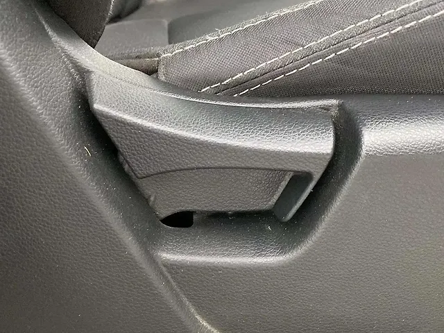 Used Mahindra XUV300 [2019-2024] W6 1.2 Petrol AMT [2021] in Ahmedabad