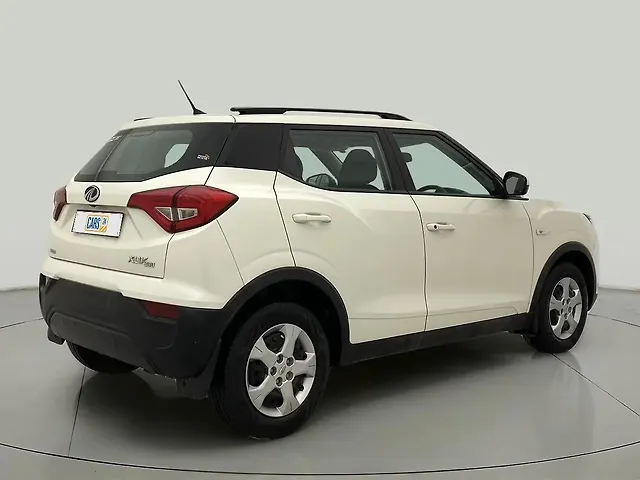 Used Mahindra XUV300 [2019-2024] W6 1.2 Petrol AMT [2021] in Ahmedabad