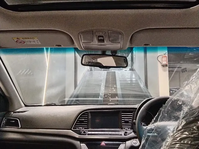 Used Hyundai Elantra SX (O) 2.0 AT in Delhi